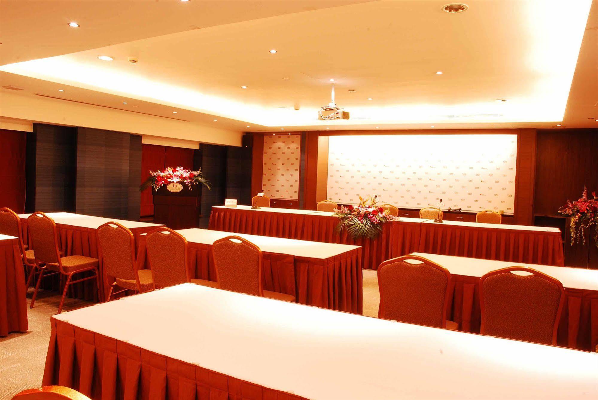 Shanghai Forte Hotel ภายนอก รูปภาพ